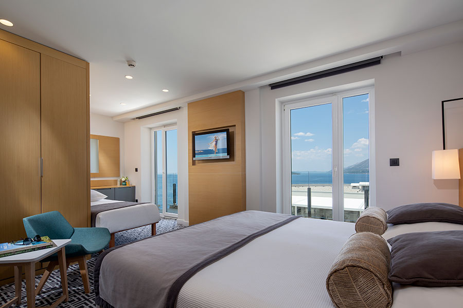 Hotel-Neptun_Premium-Sea-View-Room-with-Balcony_1